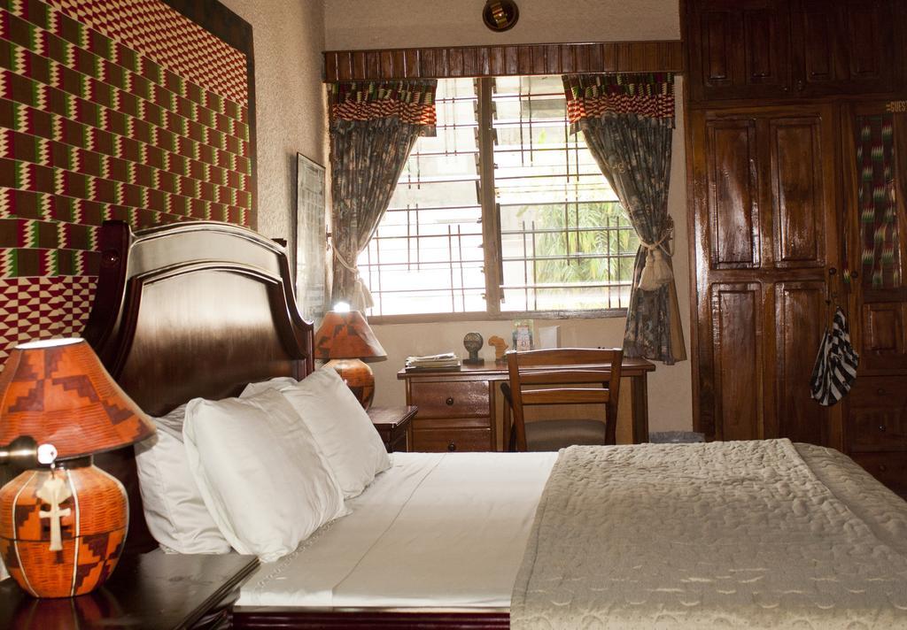 Four Villages Inn Kumasi Oda fotoğraf